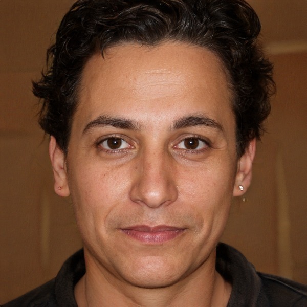 Nolan Price, Senior Associate at Oroai Ventures